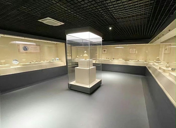 信达博物馆文物展示柜助力郑州天成博物馆呈现文物之美