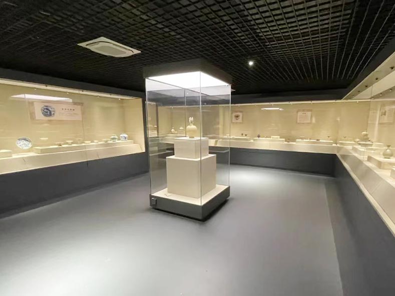 信达博物馆文物展示柜助力郑州天成博物馆呈现文物之美