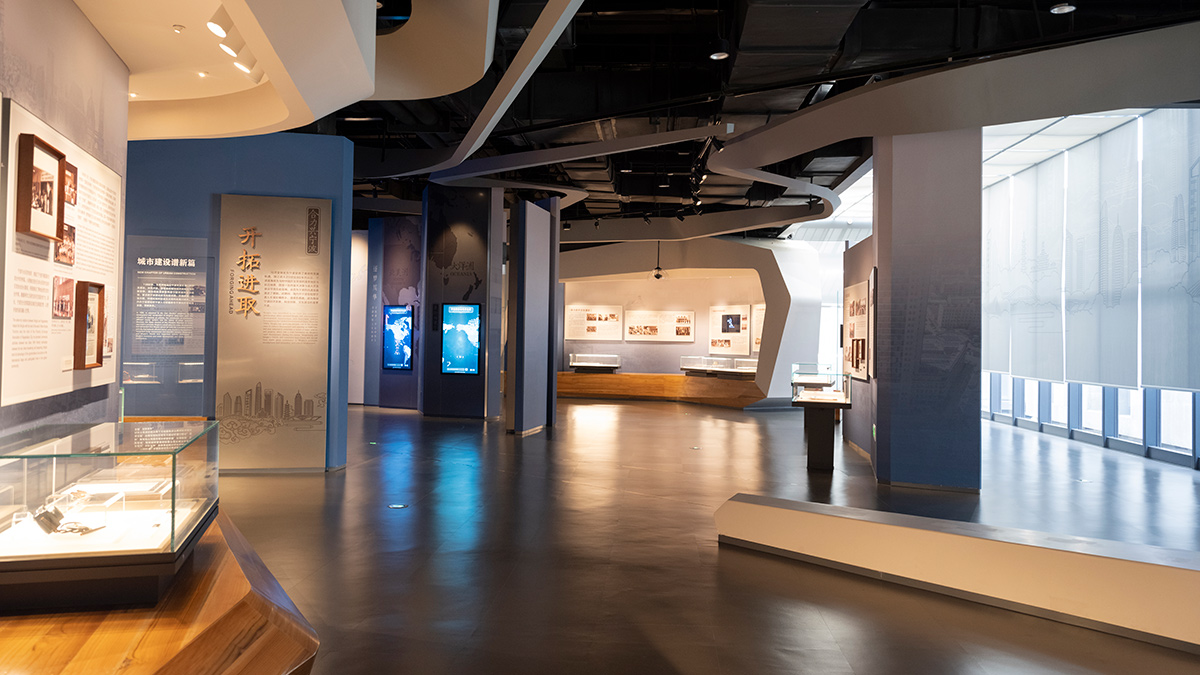 纪念馆展柜1