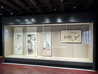 博物馆展柜选购指南：如何定制适合的展柜？
