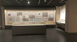 博物馆展柜定制价格明细_多少钱一米_报价参考 - 郑州信达展柜