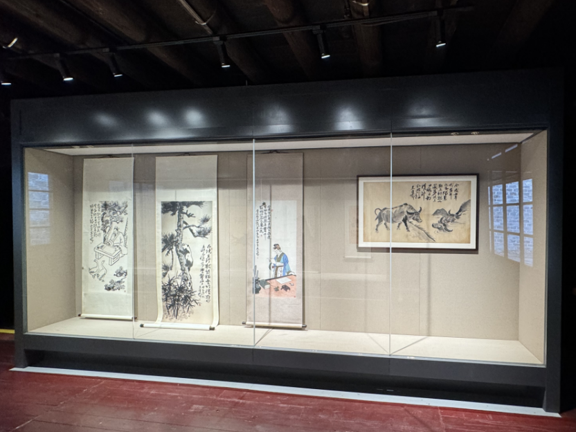 博物馆展柜选购指南：如何定制适合的展柜？